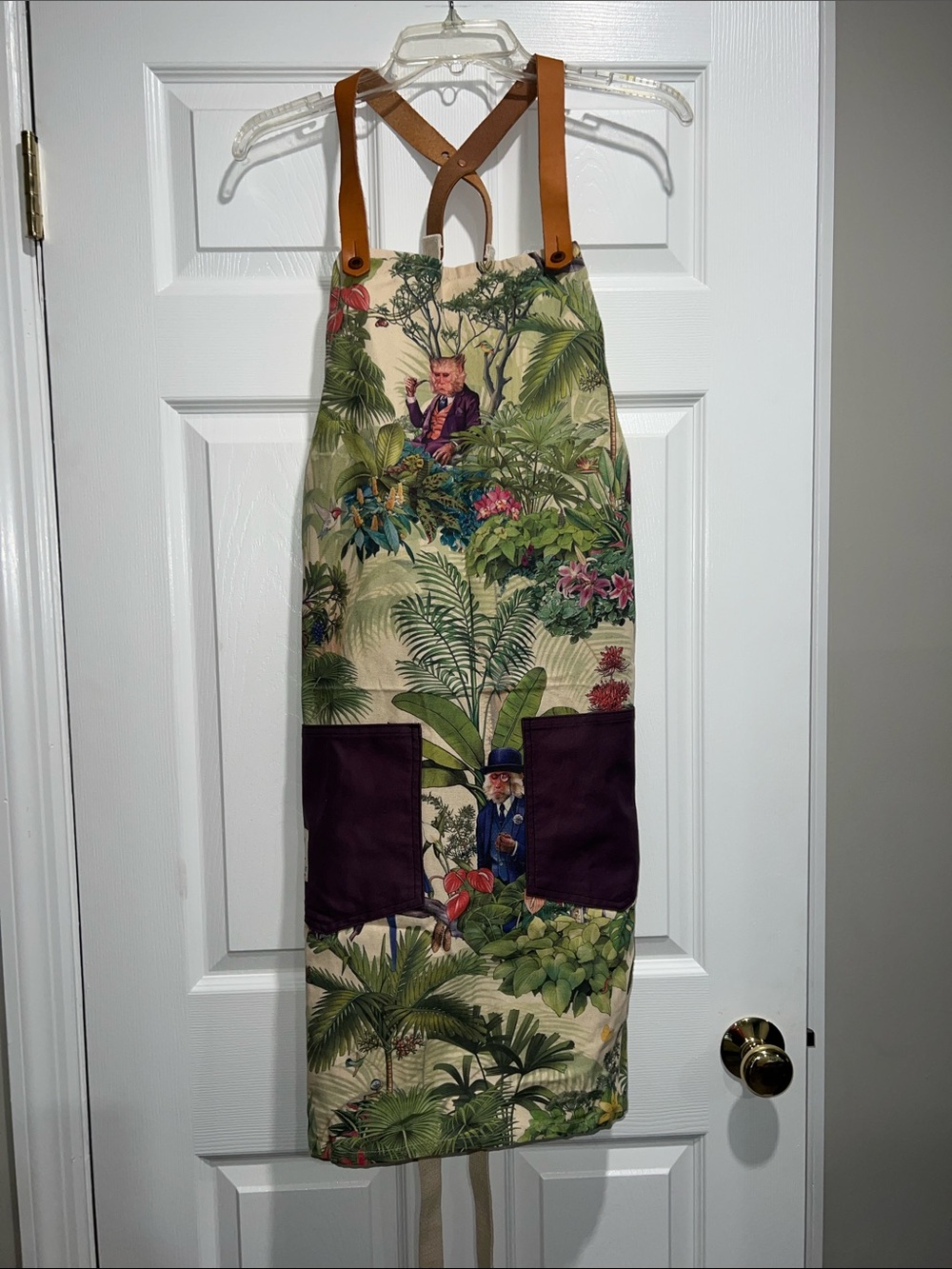 Monkey 47 Apron